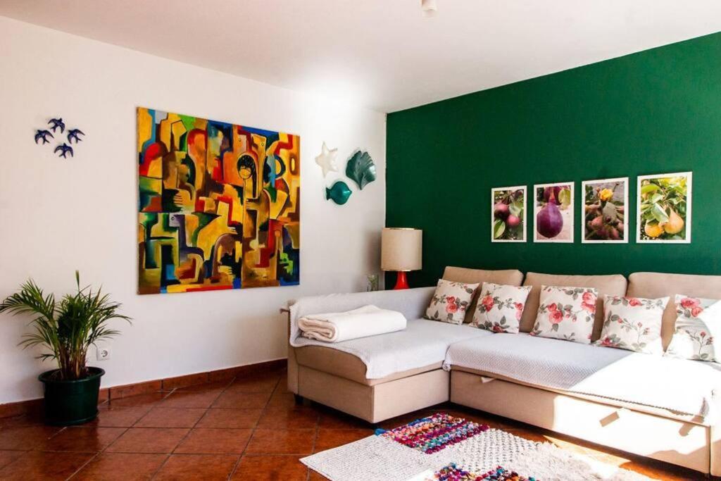 Casa Da Ti' Milia Villa Encarnacao Bagian luar foto
